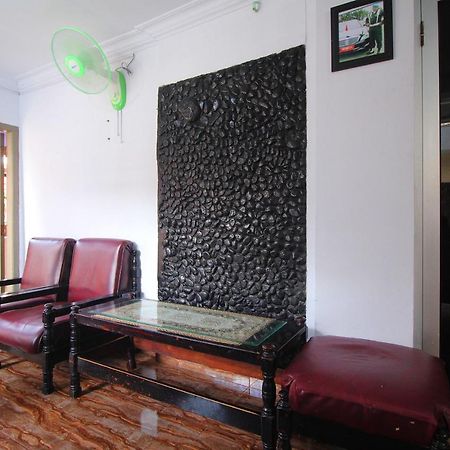 Oyo 2176 Amanah Syariah Residence Bandar Lampung Eksteriør bilde