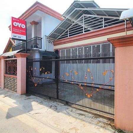 Oyo 2176 Amanah Syariah Residence Bandar Lampung Eksteriør bilde