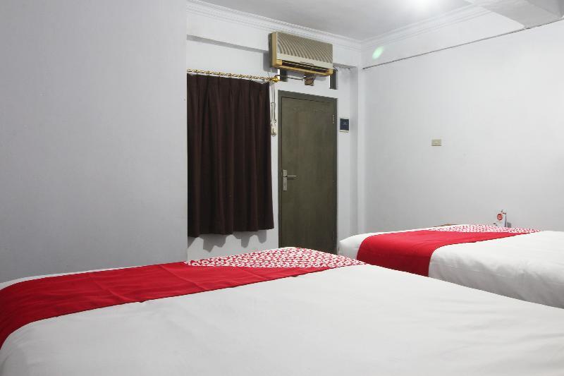 Oyo 2176 Amanah Syariah Residence Bandar Lampung Eksteriør bilde